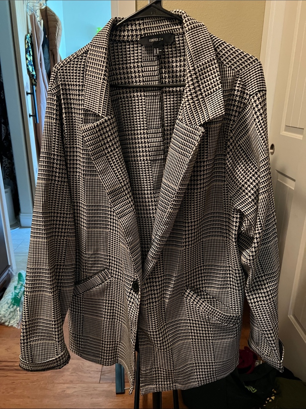 Forever 21 Black and White Glen Plaid Blazer